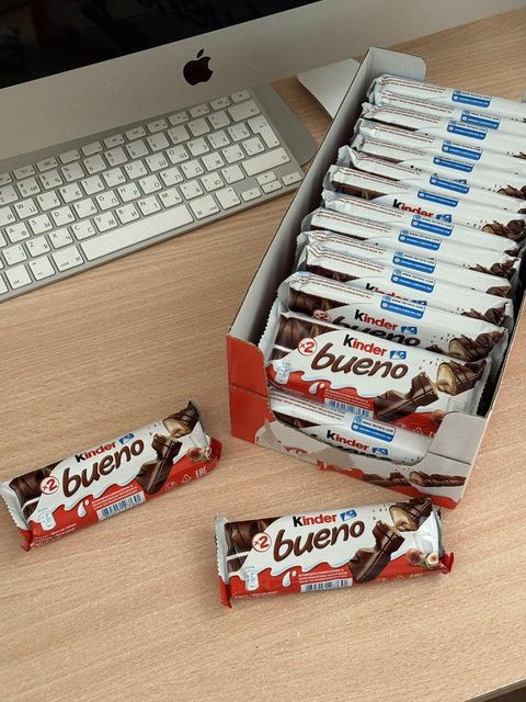 Fast Delivery Kinder Bueno Milk Chocolate Hazelnut Bars 20 Pack Wholesale Supply Fresh Crispy Chocolate Wafer - Image 2