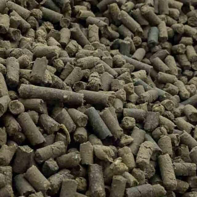 CHICKEN MANURE PELLETS NPK 5-3-2 ORGANIC FERTILIZER - Image 2