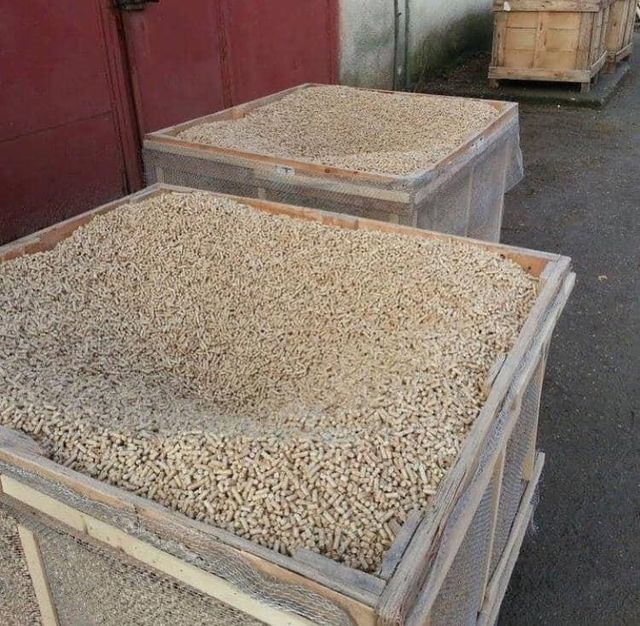 Wood Pellets – Premium Quality, Low Moisture & High Calorific Value | Ideal for Home Heating & Industrial Use - Image 2