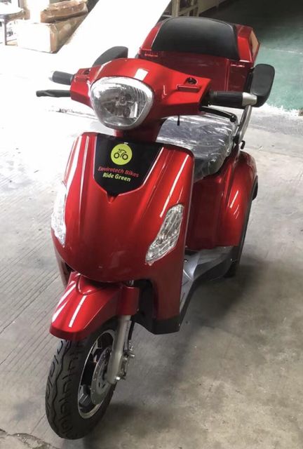 1000 watt electric trike Motorcycle . Jay Hawk 48 Volt Lithium ion Battery - Image 3
