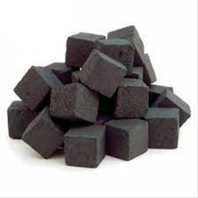 Export Ready Hardwood Lump Charcoal With Low Ash Formula For International Fuel Wholesalers - Image 4