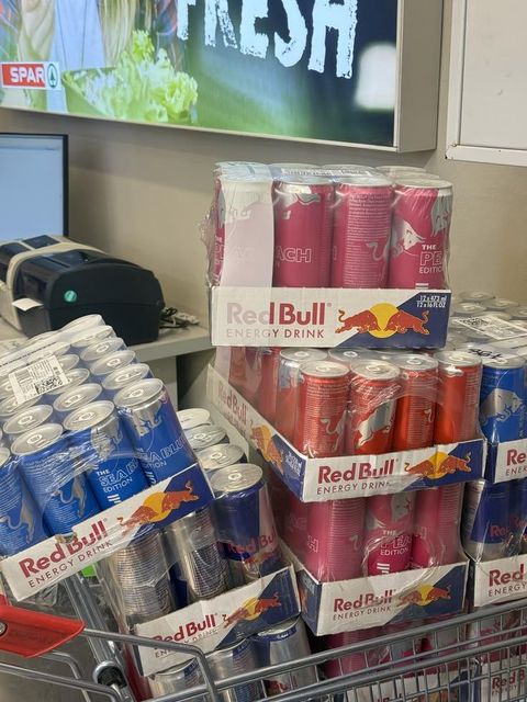 Fast Delivery Imported Brand Strong Flavored Taurine Drink Redbull 250ml 24 Cans Energy Drinks - Image 1