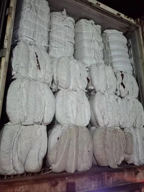 Yidu Dried Red Chili Cut Stem 10kg/25kg Shelf Life 12 Month Packaging 10kg/25kg Drying Process DRIED Place of Origin China - Image 4
