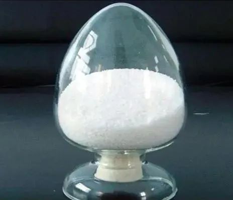 Feed Grade Monohydrate Zinc Sulphate Trademark DC Model NO. 35% Purity 30%~50% EINECS 231-793-3 HS Code 28332930 Appearance - Image 2