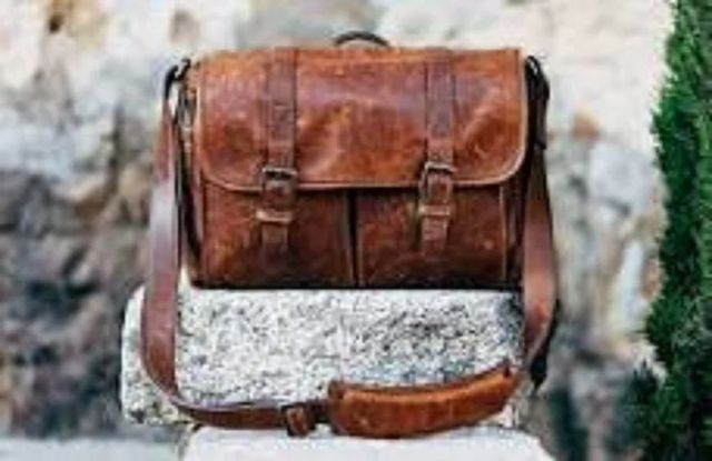 Unisex Brown Leather Bags Color Brown Pattern Plain Gender Unisex Style Leather Office - Image 1