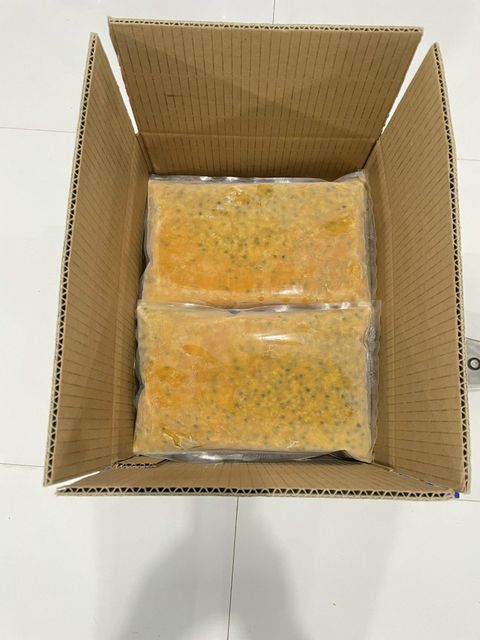 Frozen Passion Fruit Packaging retail, bulk Specification Brix 15min Texture Frozen Pulp Or Seeds Color Vibrant Yellow To Orange - Image 2
