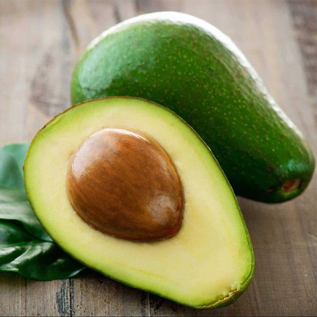 Premium Hass Variety Fresh Avocado Sourced From Reliable Farms With Export Packing For Importers Wholesalers - Image 5