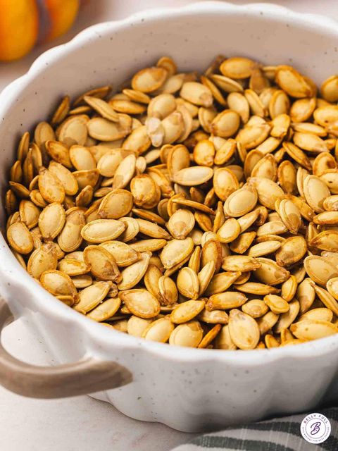 Pumpkin seeds Grade AA Empty Seeds 0.5 % Max. Moisture (%) 7% Place of Origin Kenya Spot Seeds 3 % Maximum Onion Seeds 0.02 % Maximum - Image 5