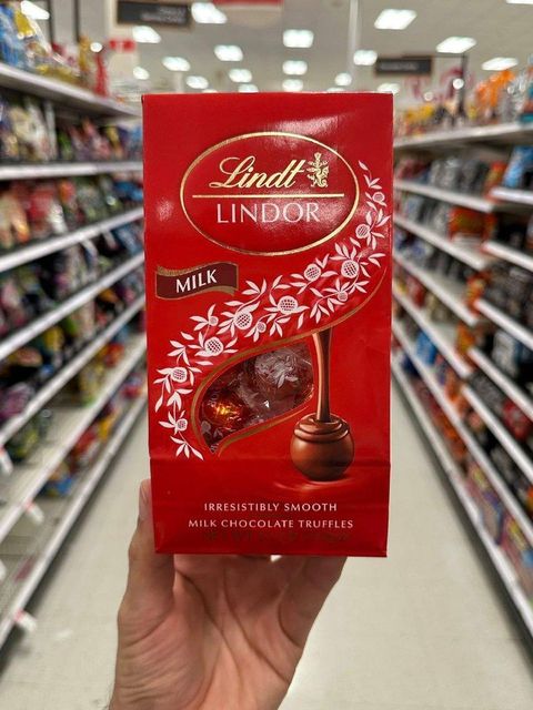 Classic Lindt Chocolate Gourmet Swiss Style Rich Creamy Flavor Excellent Quality Wholesale Price Perfect Everyday - Image 2