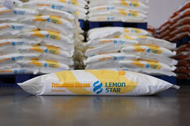 Trisodium Citrate Dihydrate Origin China Hs Code 29181500 Mesh Size 20-100mesh Cas Number 6132-04-3 Application Detergents: Water-softening Builder, Food & Drink: Ph Buffer And Emulsifier, Pharma: Anticoagulant In Blood - Image 4
