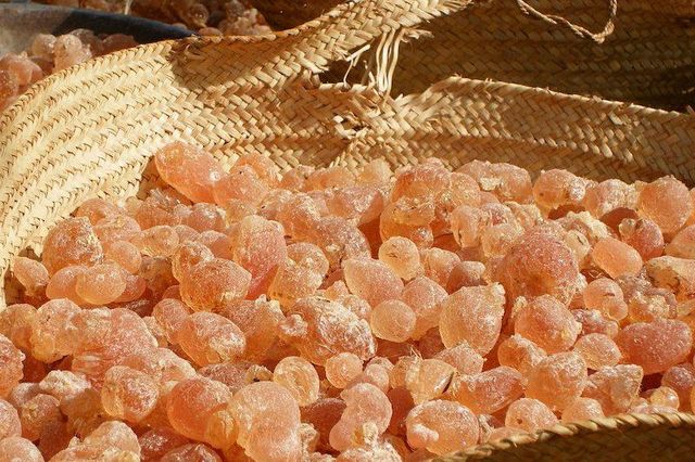 Arabic Gum hashab and Talha Grade AA Type Natural Storage Type dry Weight (kg) 20kg Delivery Form Bag Shelf Life 10years - Image 1