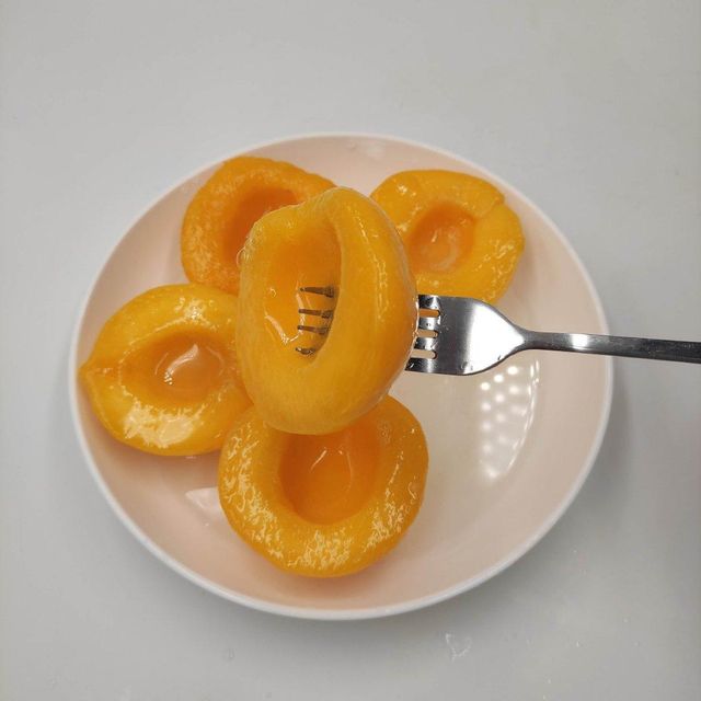 Canned Yellow Peach Halves with High Quality - Image 4