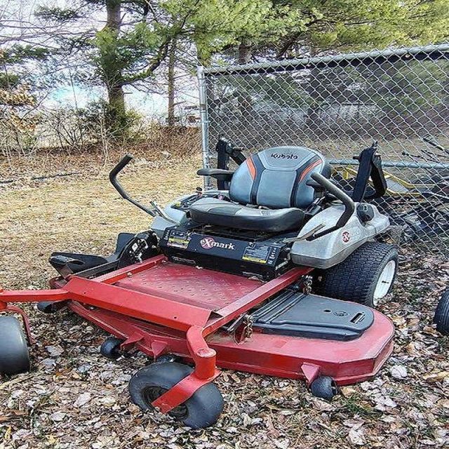 EXMARK Lawn Mower for large properties Lawn Mower Recommended Cordless Push Pull Start System Lawn Mowers - Image 4
