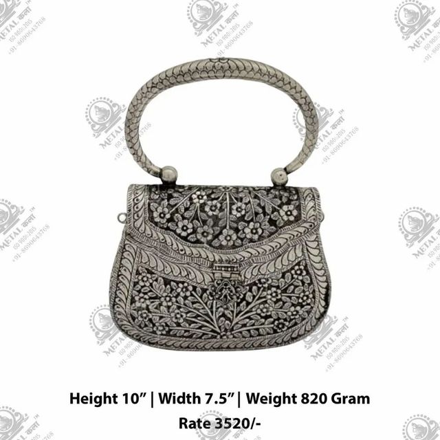 Silver Metal Kala Designer Brass Boxes, For Home Color Silver Weight 1200 gm Material Brass Width 7.5 Inch Height 3.5 - Image 3