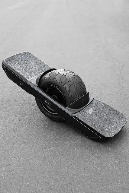 2026 Best Selling One wheeler  GT Hybrid Electric SkateBoard / HoverBoard For Sale and Export Worldwide - Image 3