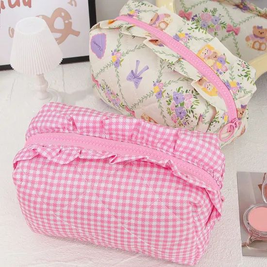 Floral Handle Quilted Cotton Cosmetic Bag Ruffle Makeup Pouch - Image 4