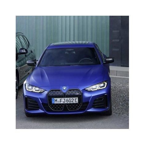 BMW top luxury car brand with advanced engineering powerful turbo engines modern safety systems premium interior comfort stylish design and high performance driving experience for car enthusiasts worldwide - Image 5