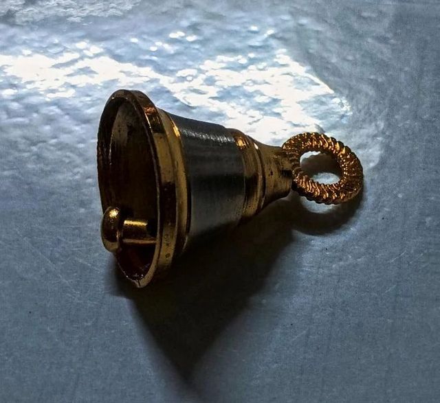 Brass Metal Puja Bell Finish All options available Bell Type All options available Mounting Type All options - Image 5