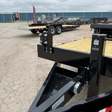7×24 20k Behnke Tilt Trailer - Image 3