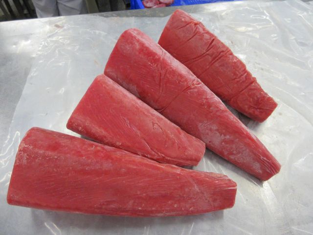 Frozen Yellowfin Tuna Loin - Image 2