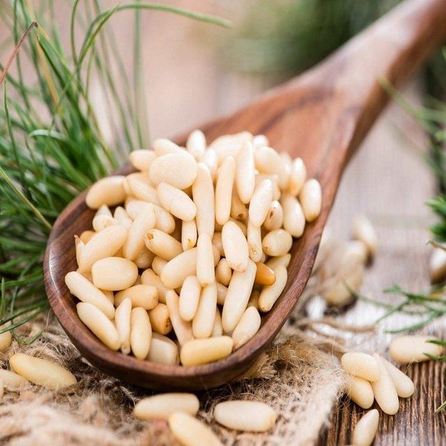 Premium Quality Organic Pine Nuts Origin 24 Months Shelf Life Fast Delivery Wholesale Price Best Offer for Bulk Order - Image 4