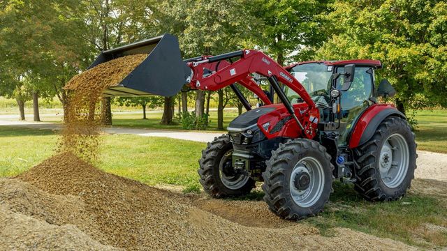 Durable Utility Tractors Built For Intensive Farming Activities Requiring Strength Stability And Reliable Output - Image 5