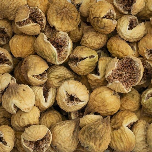 Premium Sweet Dried Figs | Natural Whole AD Dried Figs Bulk Vacuum Pack Por Sale Online - Image 3