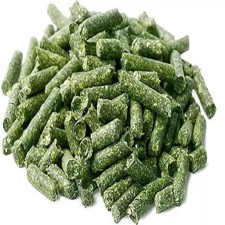 Alfalfa Hay Bales/ Alfalfa Cubes/ Alfalfa Pellets Stock Available. Quality alfalfa hay bays / Alfafa pellets / Dehydrated Alfalfa cubes Quality Alfalfa Hay / Alfalfa Hay Pellets / Wheat bran pellets Cheap Alfafa Hay for Animal Feeding Stuff; - Image 3