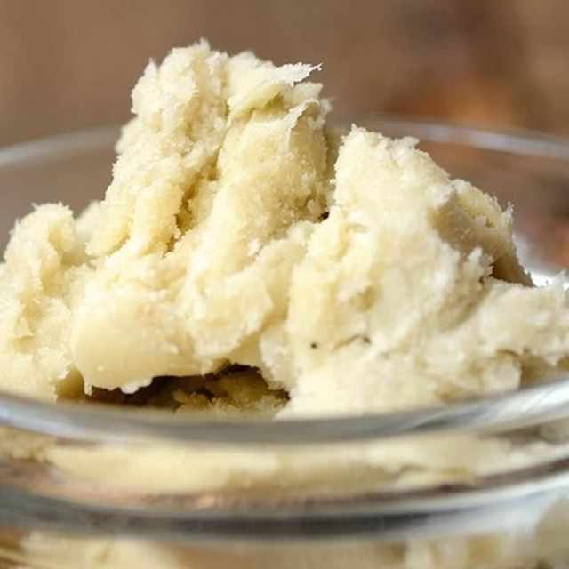Premium Quality Shea Butter Natural Moisturizing Butter for Skincare Haircare and Soap Manufacturing - Image 3