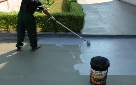 2K Exposed Two Component Hand Work Scrape Cold Polyurea Coating - Image 1
