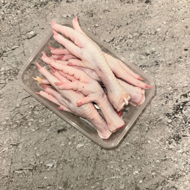 Wholesale Frozen Chicken Feet Clean Sorted Frozen Chicken Feet Reliable Export Volume High Quality Chicken Feet Supply - Image 4