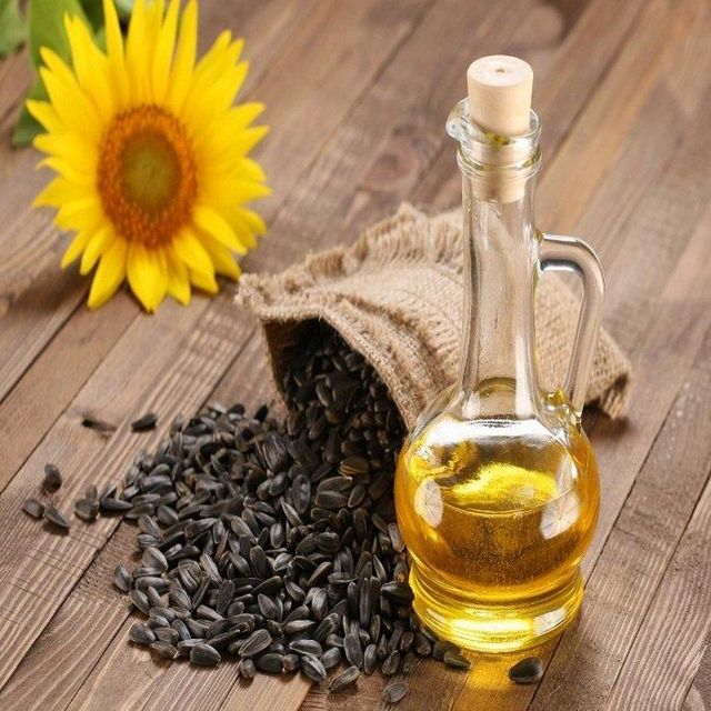 Factory Price Premium Grade Food-grade Organic 100% Pure Fractionated Refined Sunflower Oil - Image 5
