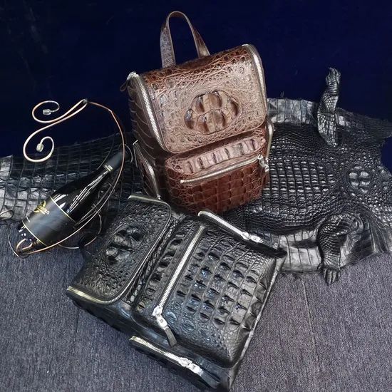 Dropship Genuine Crocodile Leather Laptop Bag Backpack - Image 6