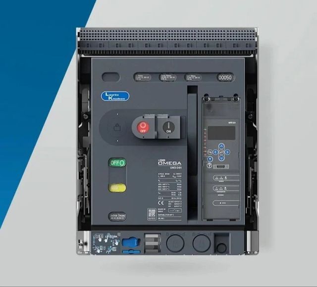 C Curve Air Circuit Breaker Type C Curve Breaking Capacity 65 kA No.of Poles Triple Pole Certification CE Certified Design Feature Compact And - Image 1