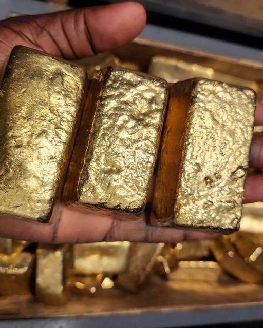 Gold bar for sale - Image 1