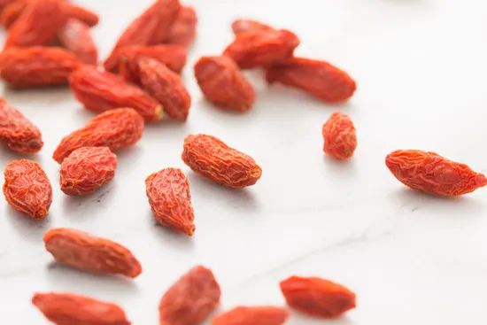 Organic Goji Berry OEM Size Small Package Lowest Price MOQ 500kg OEM/ODM Yes Model NO. OEM Custom Support Type Dried Goji - Image 3