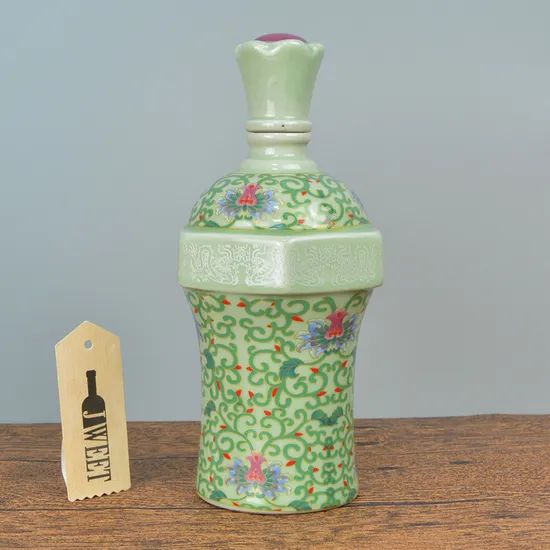 Custom Tower Shape Porcelain Bottle Premium Design Spirits Bottle - Image 4