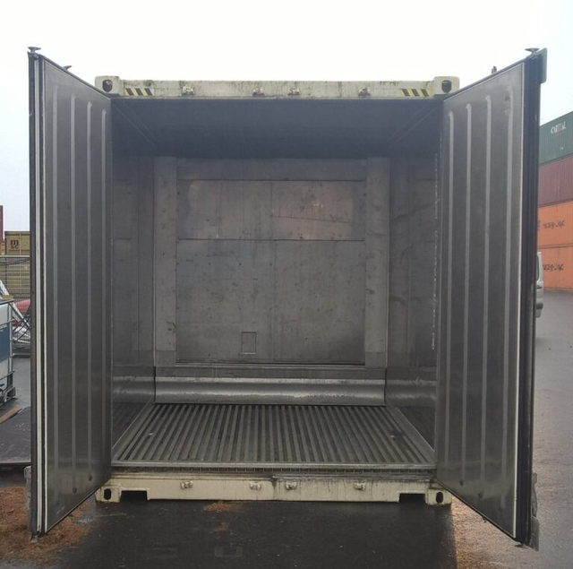 Containers For Export / 10ft x 8ft 10′ Reefer Container, Used - Image 4