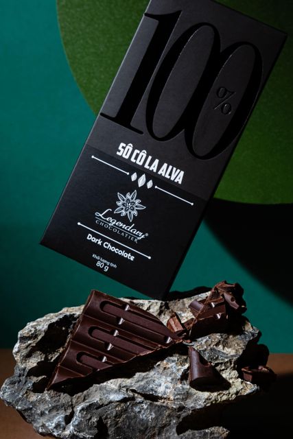 High Quality Healthy Product ALVA Sugar Free Dark Chocolate bar 100% for Distributing - Image 1