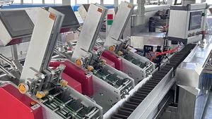Full-Automatic Medical Packaging for Face Masks Gloves Small Cartoning Machine - Image 3