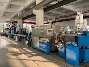 BV-Bvr Wire Cable Insulated Foaming Extruder FC-5060708090100 12M 1Y Double Screw 354565mm 25:1 152045 11kW FEP ETFE - Image 1