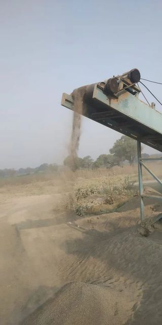 Gray M-Sand Artificial Construction Sand for Concrete Work Yield 98% Standard A Color Gray Type Artificial Sand Type - Image 2