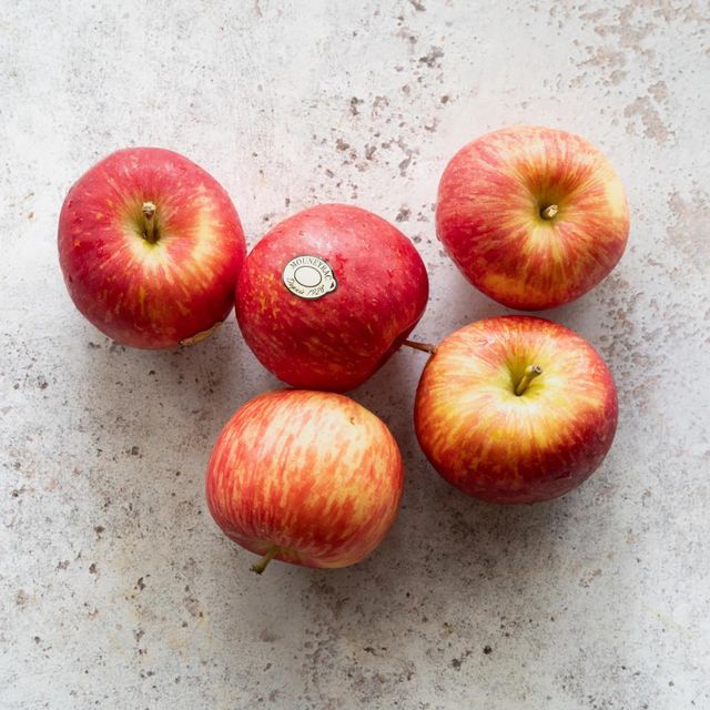 Delicious Fuji Fresh Apples Fresh Harvest Fruit With Crisp Texture Sweet Taste And Premium Quality - Image 2