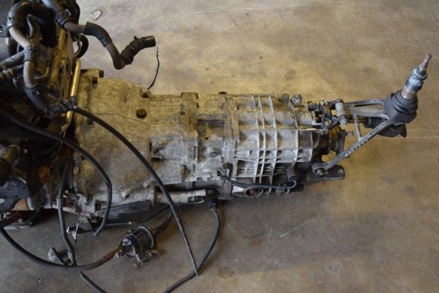 JDM TOYOTA 2JZ GTE ENGINE WITH 6SPEED GREABOX V161 GETRAG Engine Type 2jz Gte Non Vvti Transmission Type 6 Speed V161 Engine Origin Rear Sump Engine From Jza80 Toyota Supra - Image 3