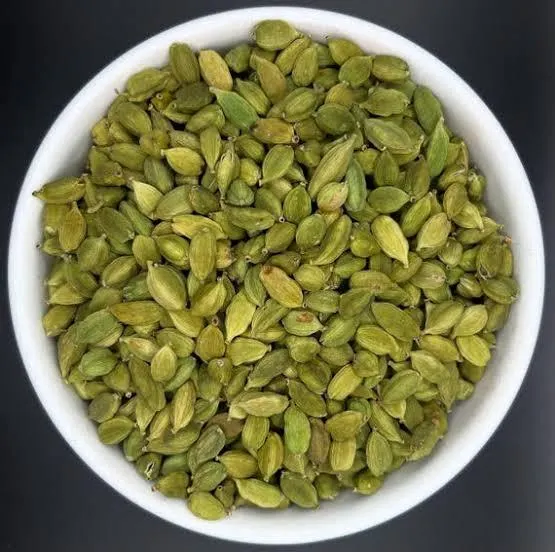 100% High Quality Premium Large Natural Green Cardamom Seeds 8mm Bulk US Origin PP Bags, 12 Months Shelf Life - Image 4