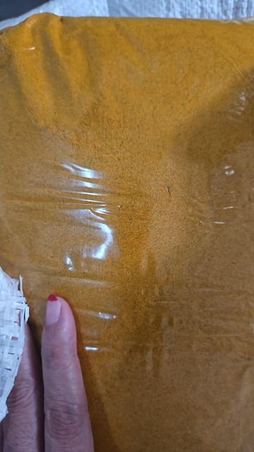 Curcumic/Turmeric powder Origin Indonesia Features Gluten-Free, Organic, Vegan Product Type Spices, Spices, Seasonings & Flavors, Vegetarian & Vegan Products - Image 3