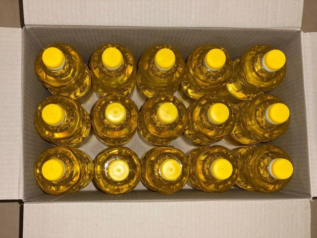 Refined Sunflower oil From South Africa - Image 1