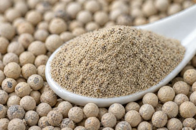 Premium Dried White Pepper - Image 5