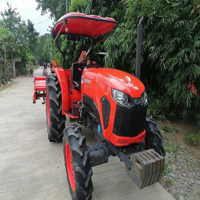 Wholesale Price Kubota L5018 Tractor With High Torque Engine Durable Construction And Multi Purpose Farm Capability - Image 4