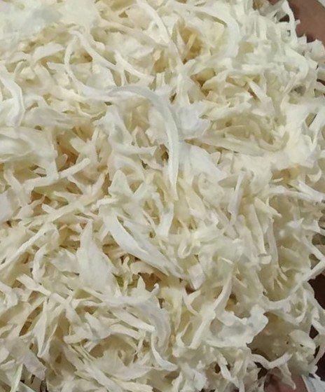 Dehydrated Onion Color White & Red Onion Texture Chopped 3mm To 5mm, Flakes 5mm To 15mm, Granules 0.5mm To 1mm, Minced 1mm To 3mm, Powder 100 - Image 1